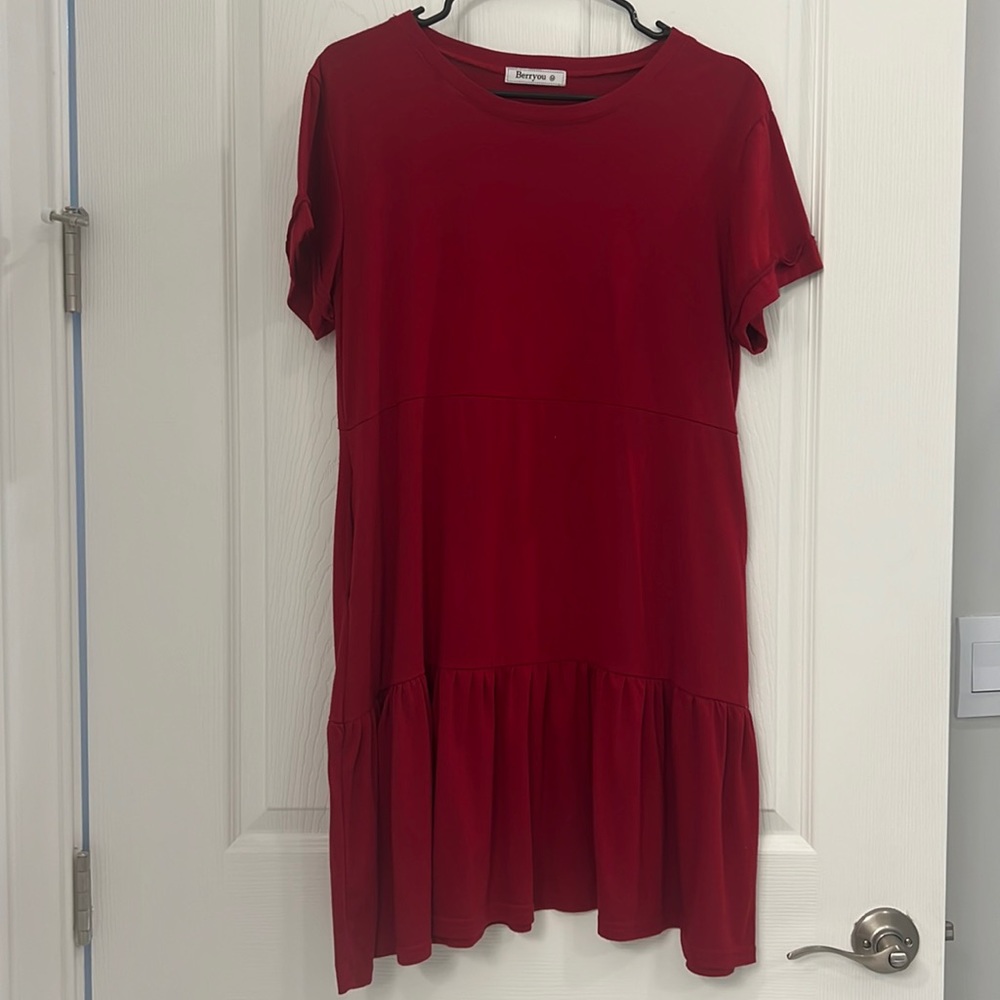 Red dress t shirt